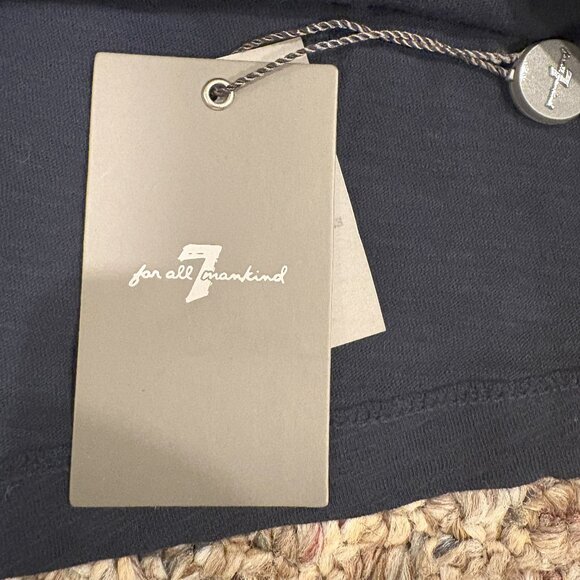 Seven for All Mankind Core V-Neck T-Shirt - Picture 4 of 4